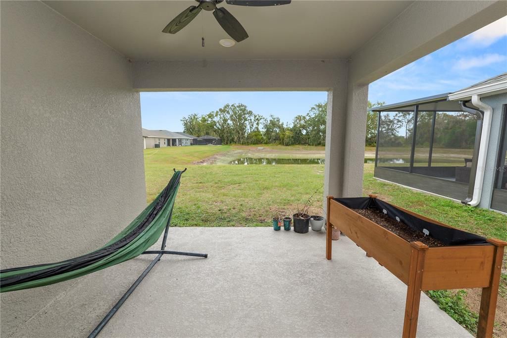 For Sale: $365,000 (4 beds, 2 baths, 1715 Square Feet)