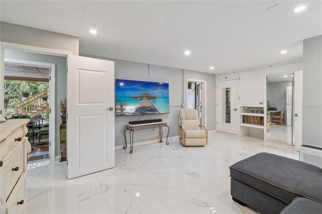 For Sale: $729,500 (5 beds, 3 baths, 2312 Square Feet)