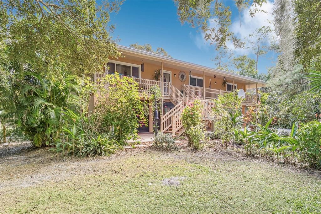 For Sale: $729,500 (5 beds, 3 baths, 2312 Square Feet)