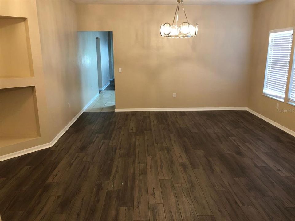 待售: $389,990 (3 贝兹, 2 浴室, 1970 平方英尺)