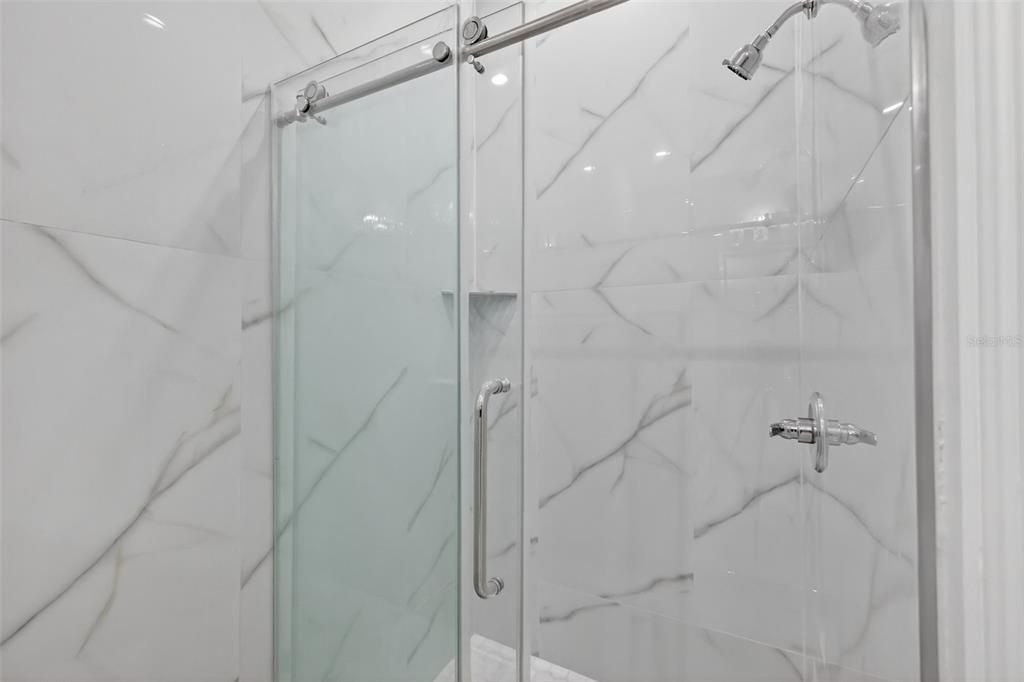 待售: $455,000 (4 贝兹, 3 浴室, 2318 平方英尺)