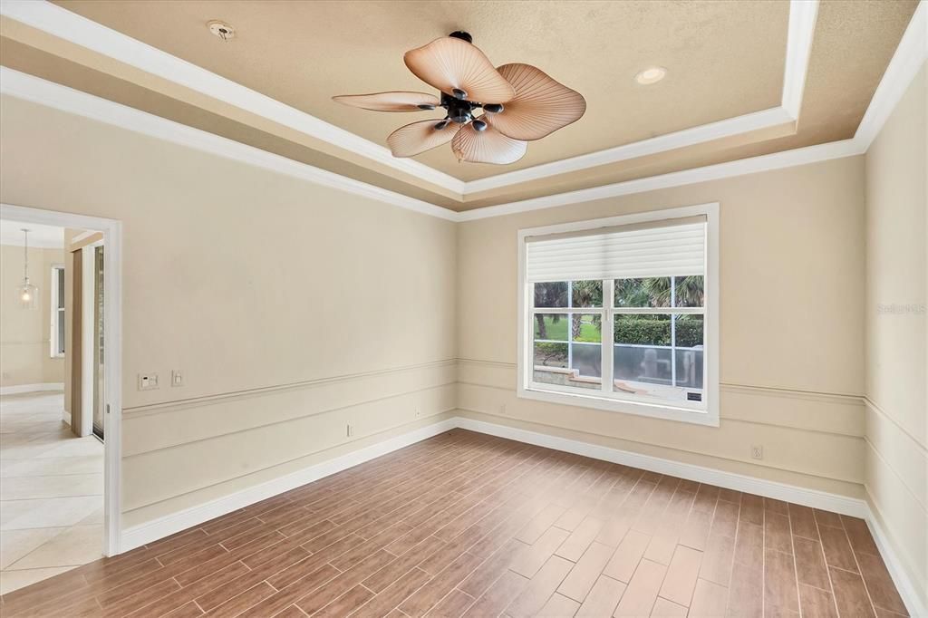 En Venta: $550,000 (2 camas, 2 baños, 1825 Pies cuadrados)