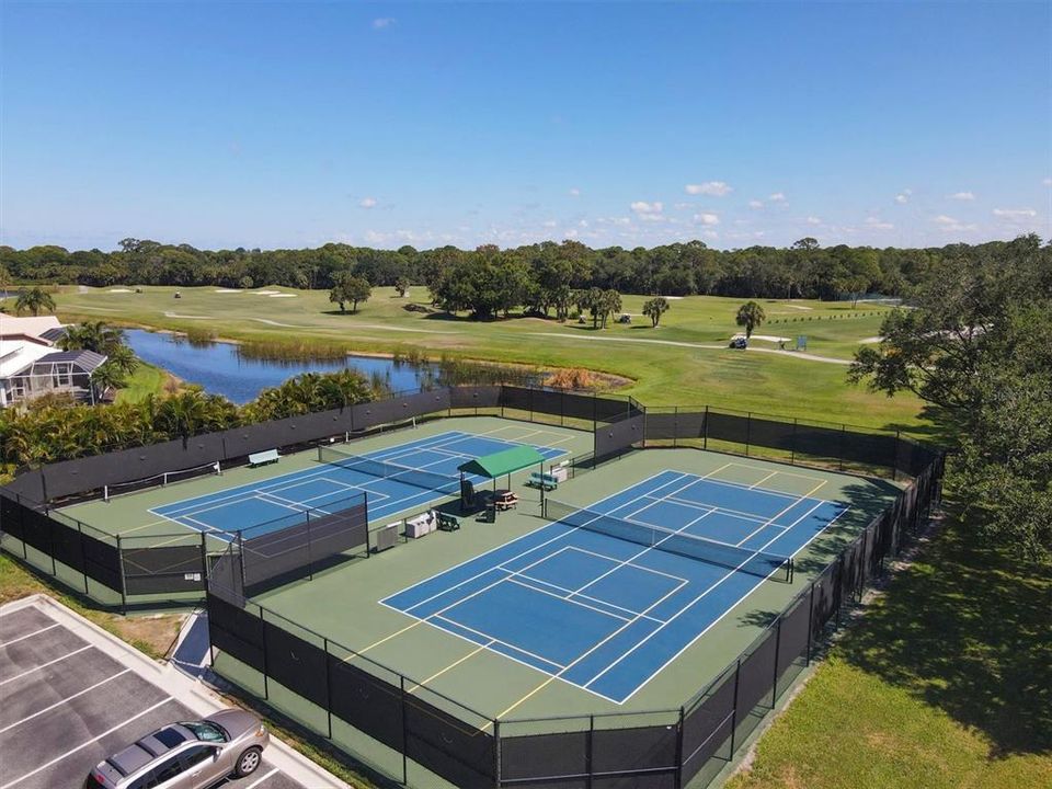 En Venta: $550,000 (2 camas, 2 baños, 1825 Pies cuadrados)