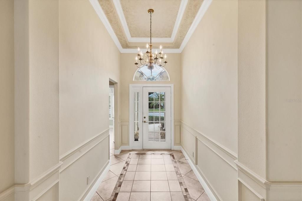 En Venta: $550,000 (2 camas, 2 baños, 1825 Pies cuadrados)