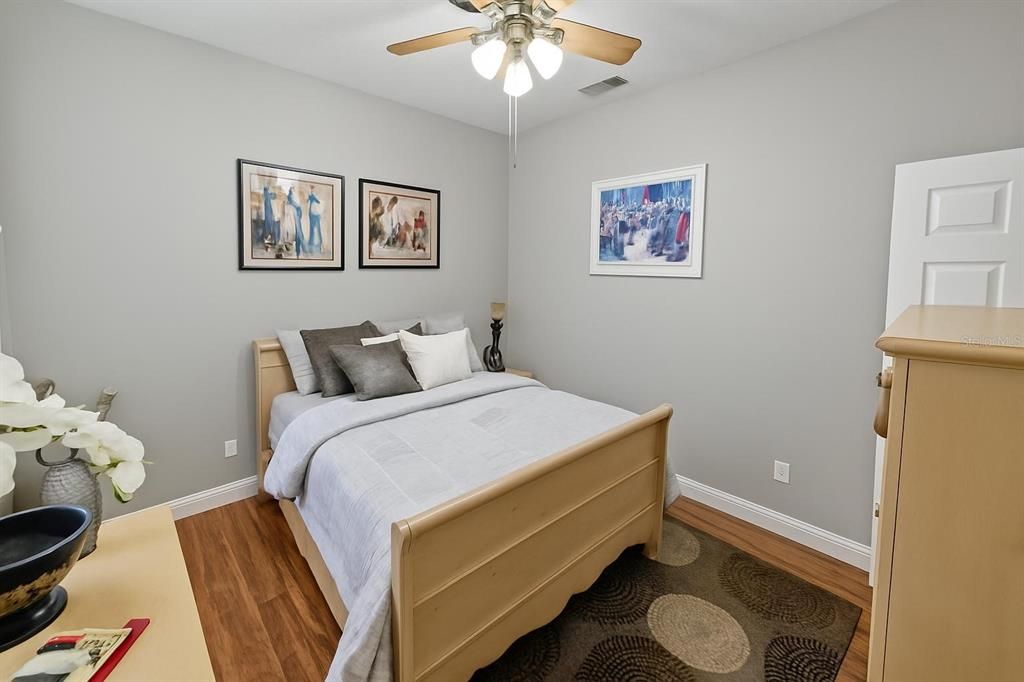 待售: $734,900 (5 贝兹, 3 浴室, 3586 平方英尺)