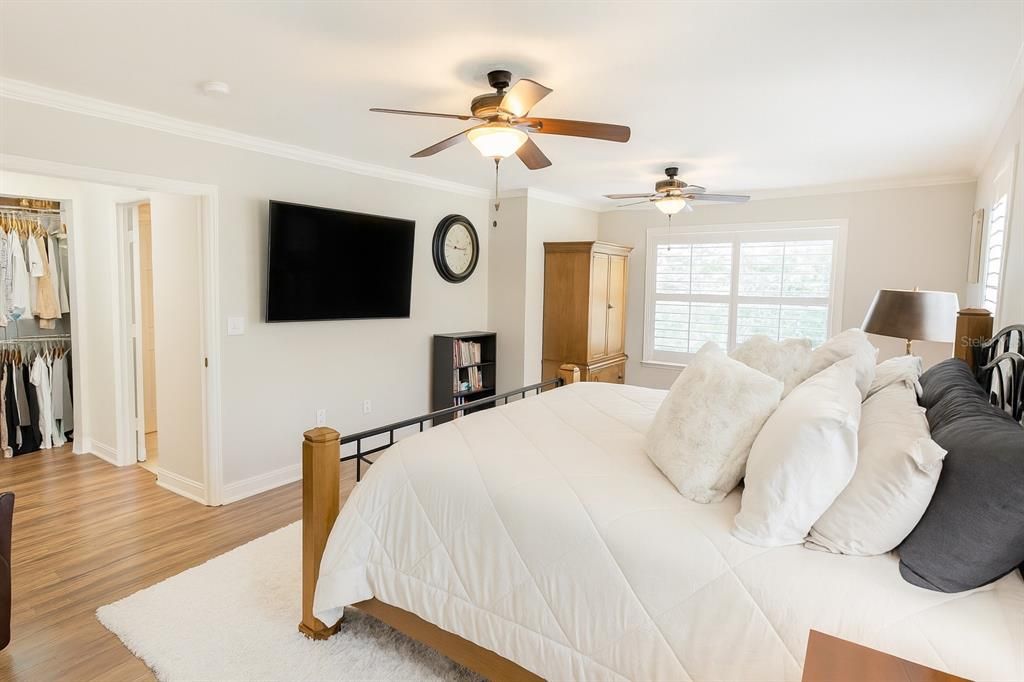 待售: $734,900 (5 贝兹, 3 浴室, 3586 平方英尺)