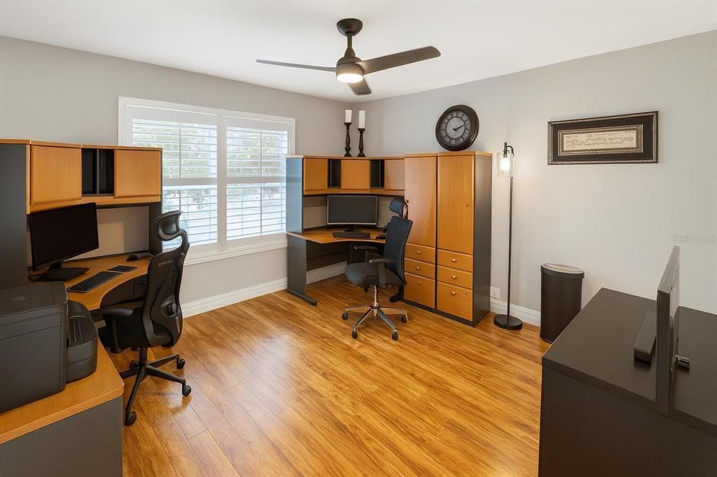 待售: $734,900 (5 贝兹, 3 浴室, 3586 平方英尺)