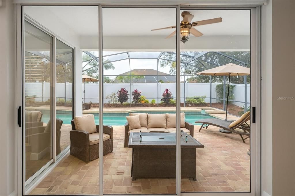 待售: $734,900 (5 贝兹, 3 浴室, 3586 平方英尺)