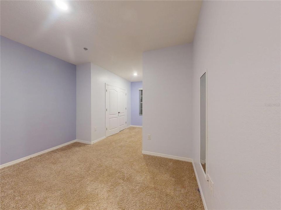 For Rent: $1,900 (3 beds, 2 baths, 1672 Square Feet)