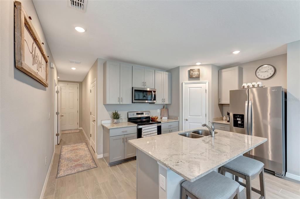 На продажу: $299,000 (3 спален, 2 ванн, 1539 Квадратных фут)