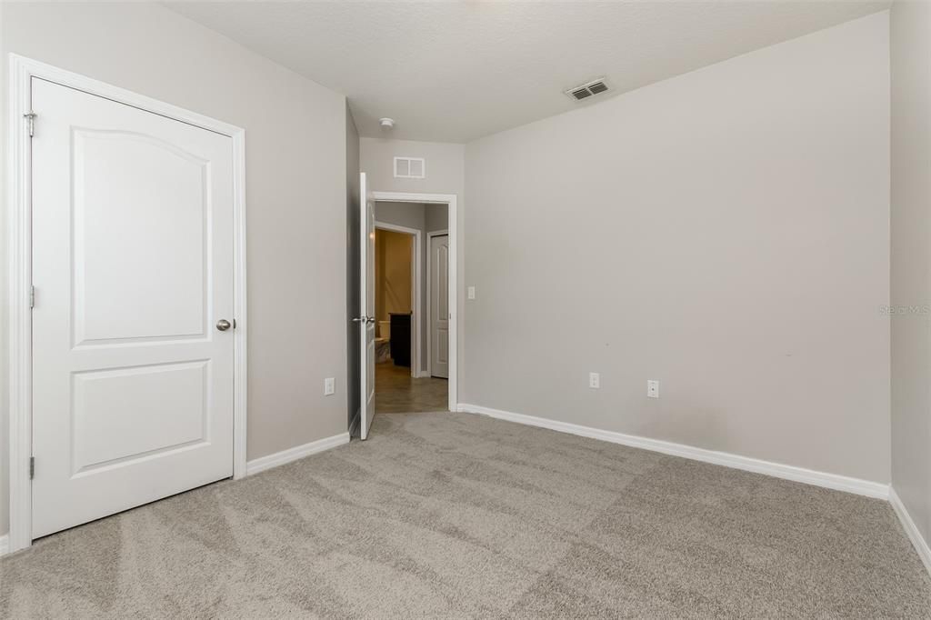 For Sale: $310,000 (3 beds, 2 baths, 1743 Square Feet)