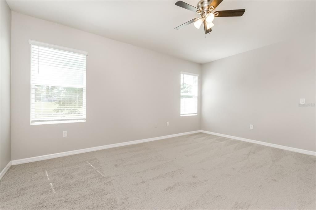 For Sale: $310,000 (3 beds, 2 baths, 1743 Square Feet)