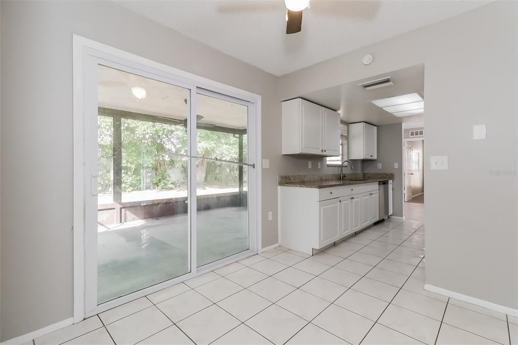 En Venta: $265,000 (3 camas, 2 baños, 1404 Pies cuadrados)