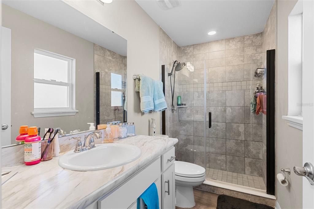 For Sale: $317,000 (3 beds, 2 baths, 1423 Square Feet)