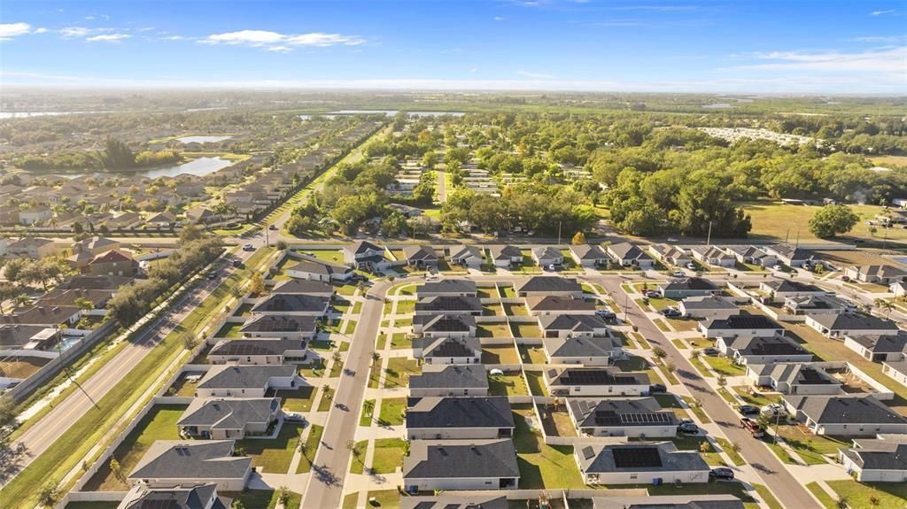 For Sale: $317,000 (3 beds, 2 baths, 1423 Square Feet)