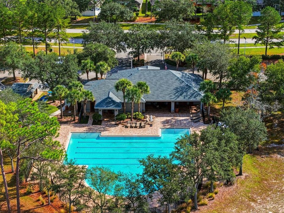 Под контрактом: $399,900 (4 спален, 2 ванн, 1894 Квадратных фут)