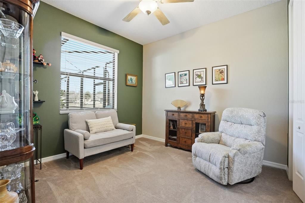 Под контрактом: $399,900 (4 спален, 2 ванн, 1894 Квадратных фут)