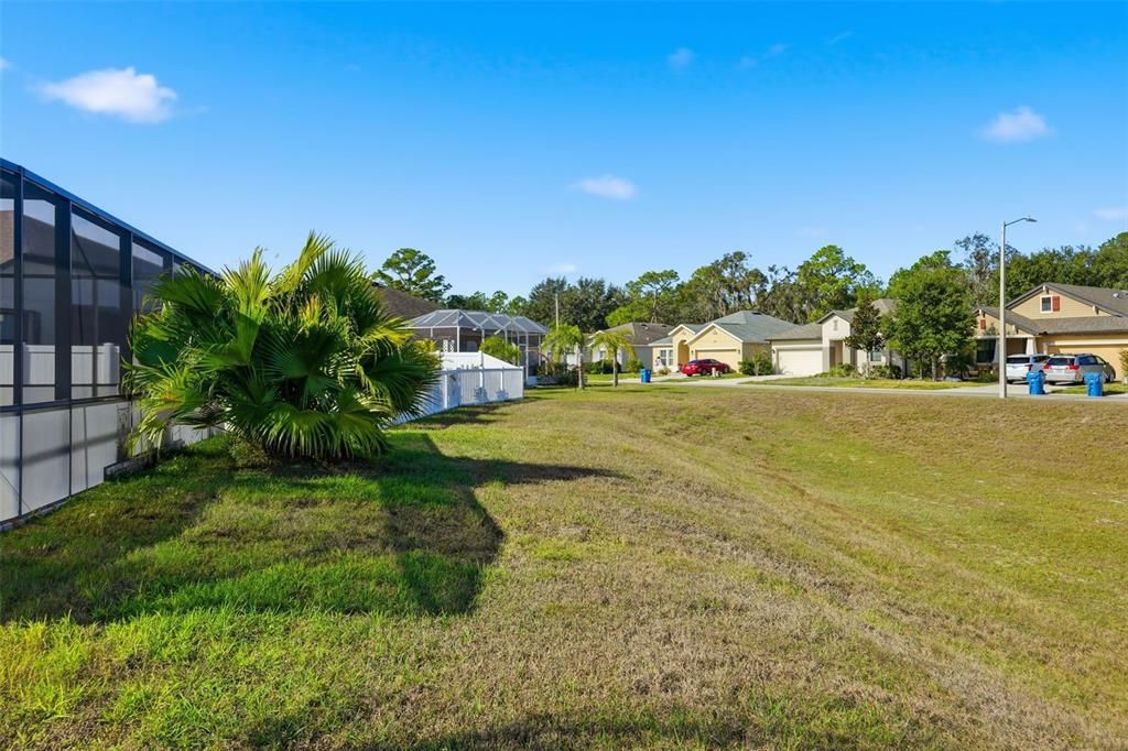 Под контрактом: $399,900 (4 спален, 2 ванн, 1894 Квадратных фут)