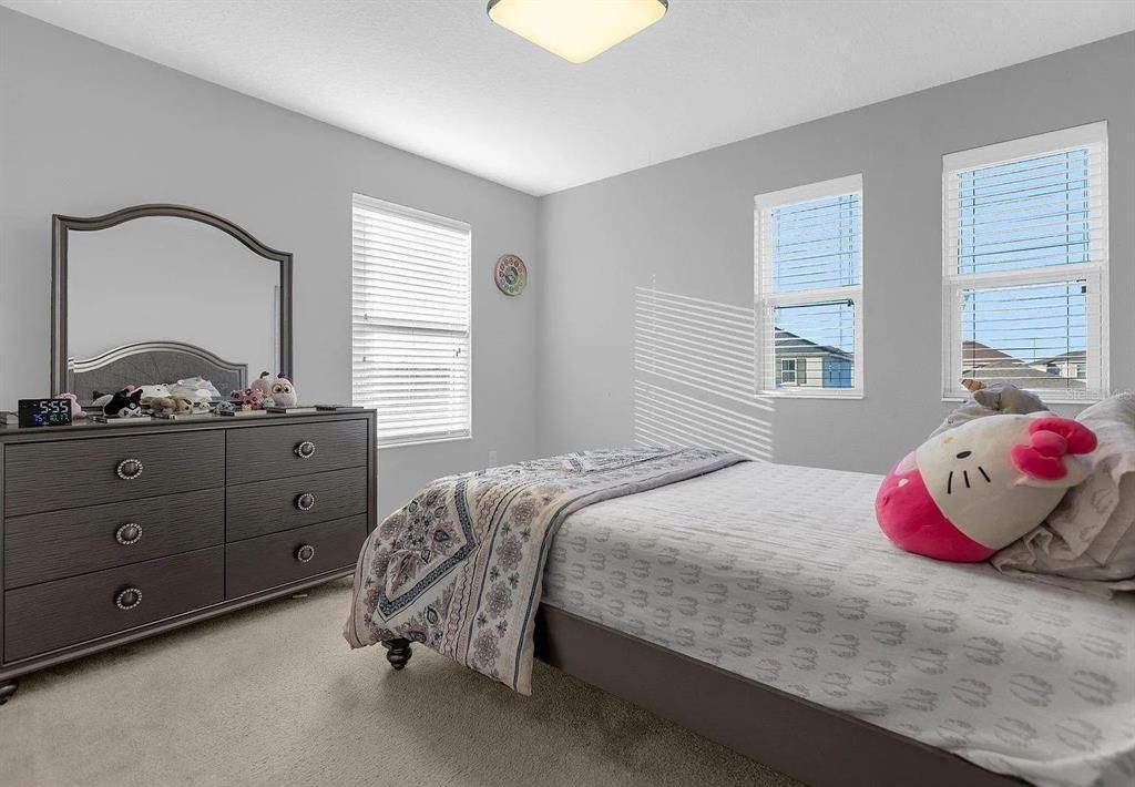 En Renta: $3,400 (5 camas, 3 baños, 3033 Pies cuadrados)