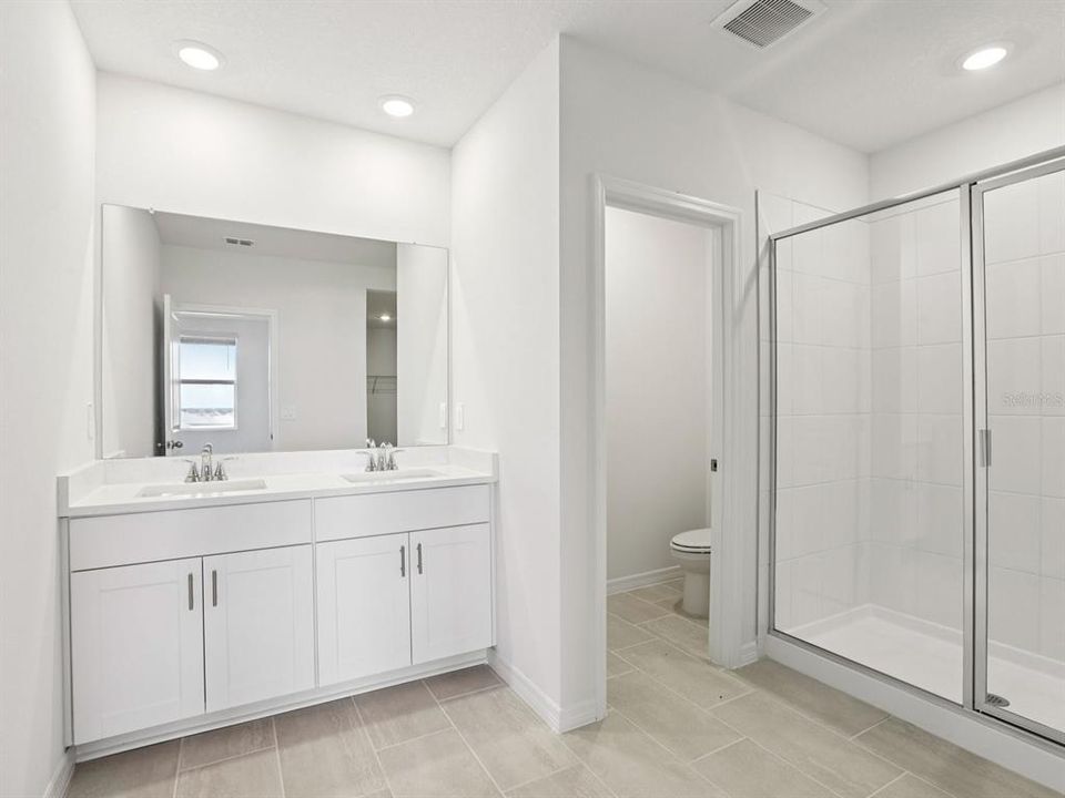 En Venta: $442,420 (4 camas, 2 baños, 2503 Pies cuadrados)