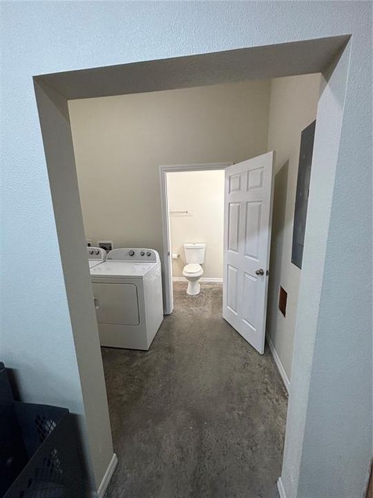 For Sale: $599,900 (2 beds, 2 baths, 800 Square Feet)