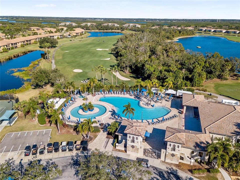 На продажу: $375,000 (2 спален, 2 ванн, 1525 Квадратных фут)