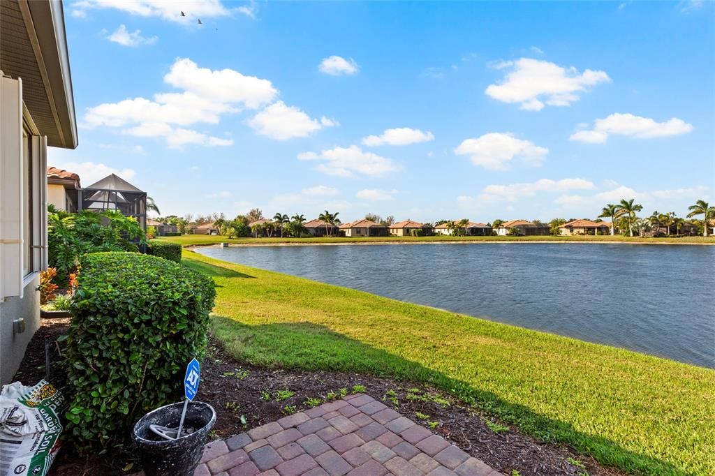 На продажу: $375,000 (2 спален, 2 ванн, 1525 Квадратных фут)