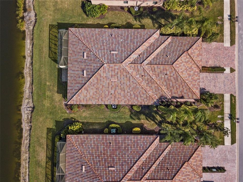 На продажу: $375,000 (2 спален, 2 ванн, 1525 Квадратных фут)