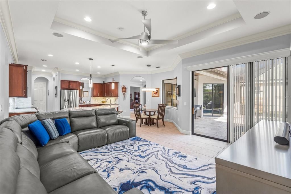 For Sale: $835,000 (3 beds, 3 baths, 2486 Square Feet)