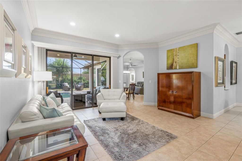 For Sale: $835,000 (3 beds, 3 baths, 2486 Square Feet)