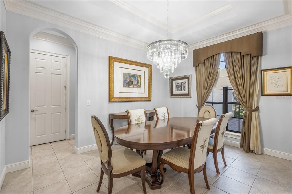 For Sale: $835,000 (3 beds, 3 baths, 2486 Square Feet)