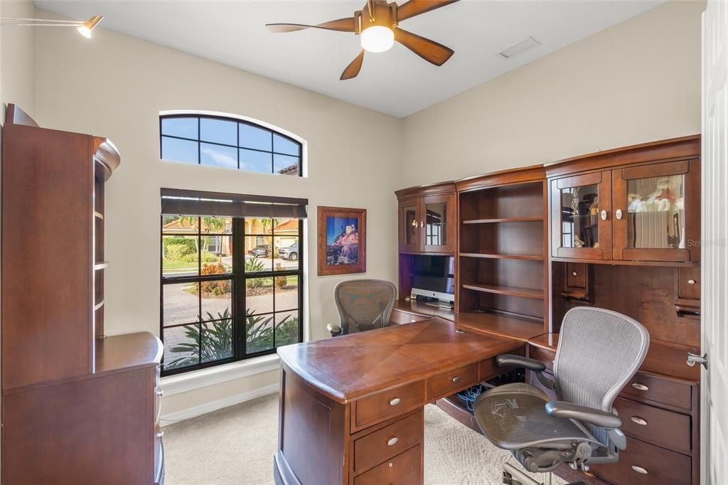 For Sale: $835,000 (3 beds, 3 baths, 2486 Square Feet)