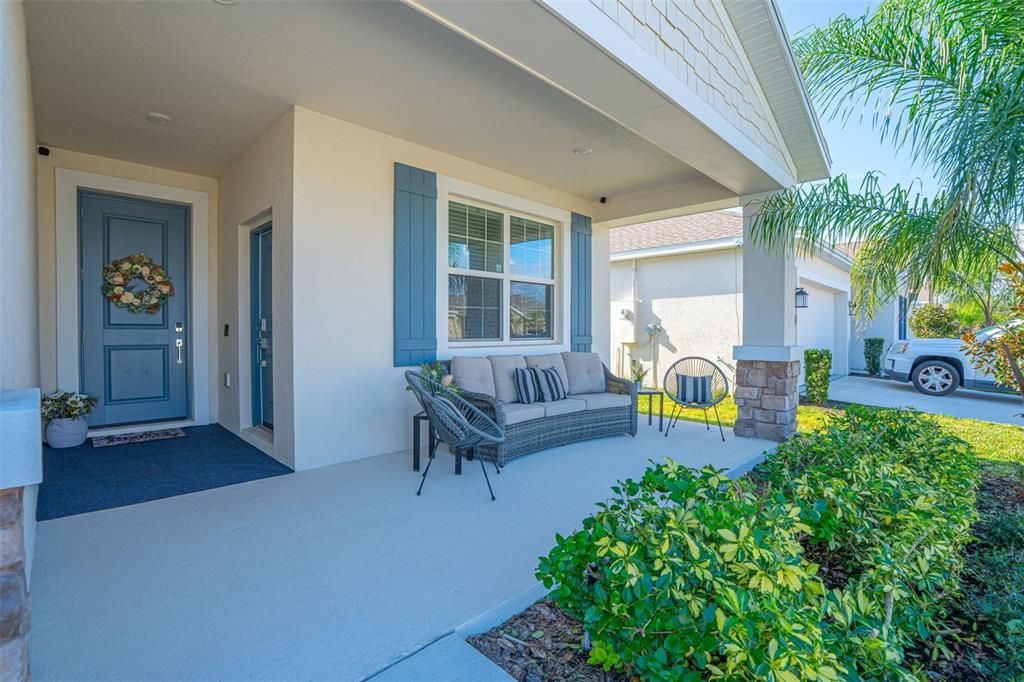 En Venta: $385,000 (4 camas, 3 baños, 2115 Pies cuadrados)