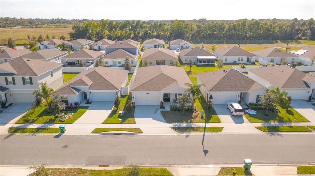 En Venta: $385,000 (4 camas, 3 baños, 2115 Pies cuadrados)