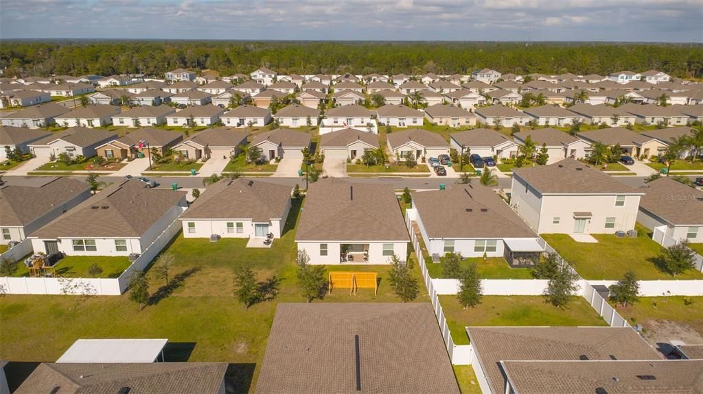 En Venta: $385,000 (4 camas, 3 baños, 2115 Pies cuadrados)