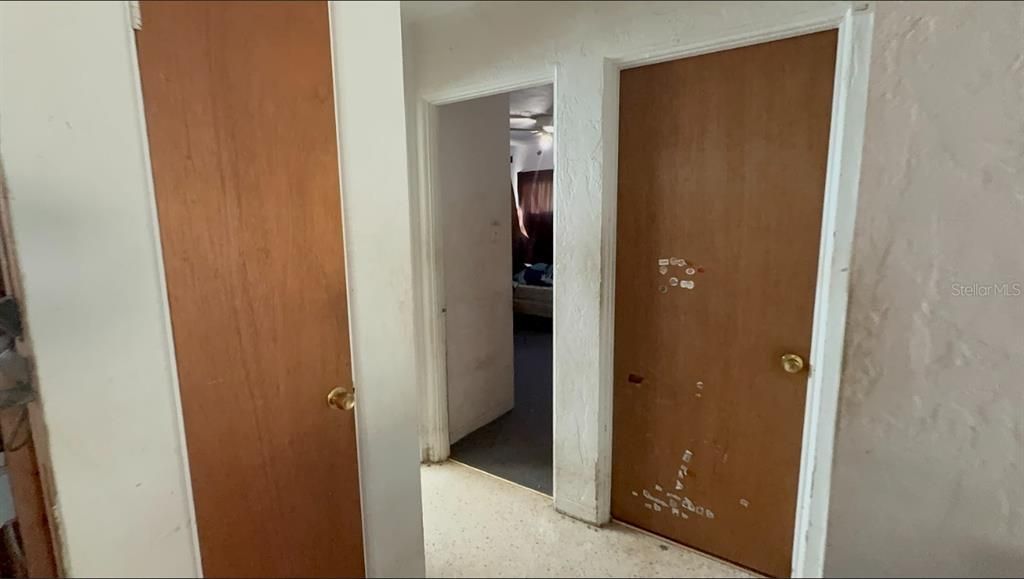 Под контрактом: $199,999 (3 спален, 2 ванн, 1403 Квадратных фут)