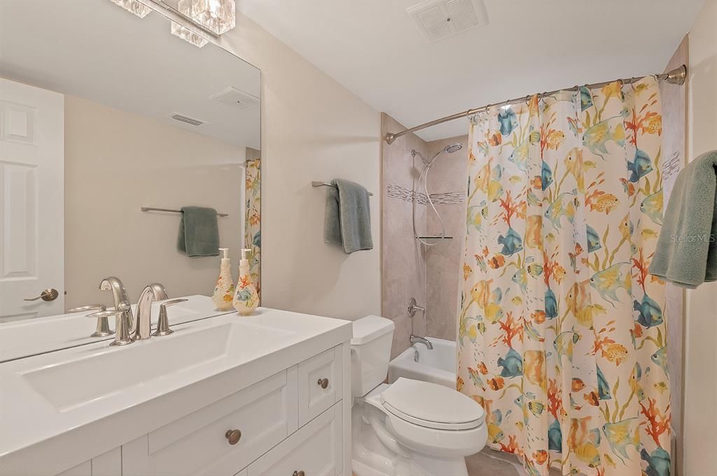 В аренду: $7,000 (2 спален, 2 ванн, 1380 Квадратных фут)