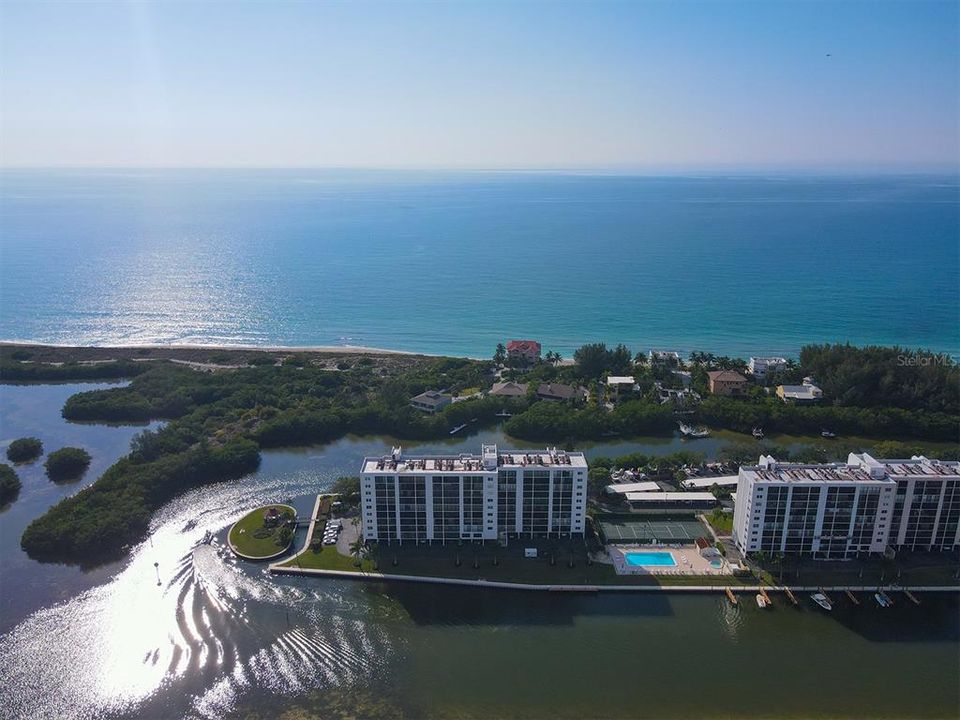 В аренду: $7,000 (2 спален, 2 ванн, 1380 Квадратных фут)