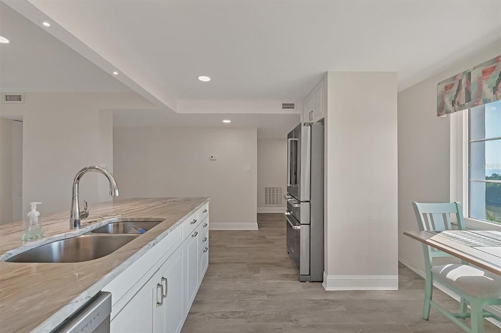 В аренду: $7,000 (2 спален, 2 ванн, 1380 Квадратных фут)