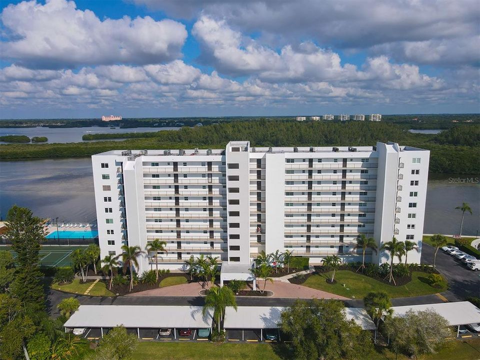 В аренду: $7,000 (2 спален, 2 ванн, 1380 Квадратных фут)