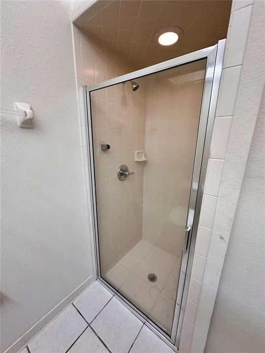 For Rent: $1,400 (2 beds, 2 baths, 1017 Square Feet)