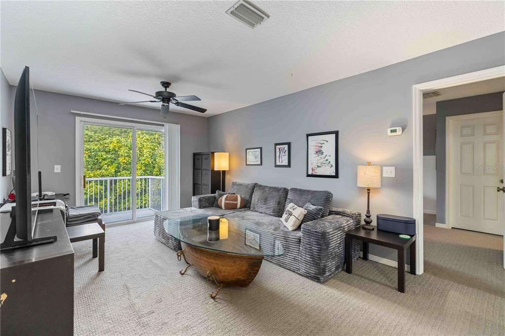 For Sale: $579,000 (4 beds, 3 baths, 3270 Square Feet)