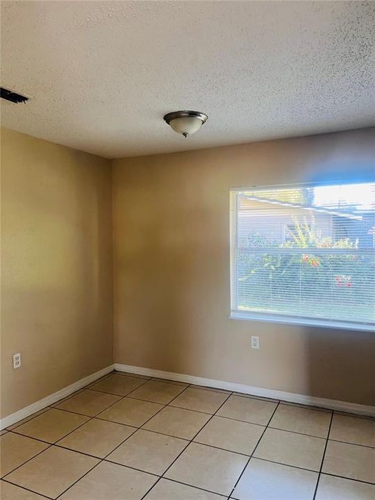 En Renta: $2,000 (3 camas, 1 baños, 910 Pies cuadrados)