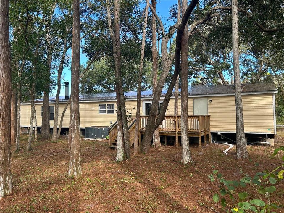 For Sale: $225,000 (4 beds, 2 baths, 2006 Square Feet)