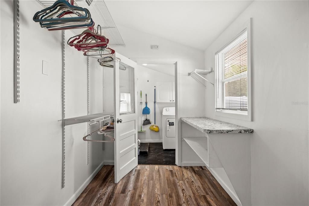 For Sale: $429,000 (3 beds, 2 baths, 1451 Square Feet)