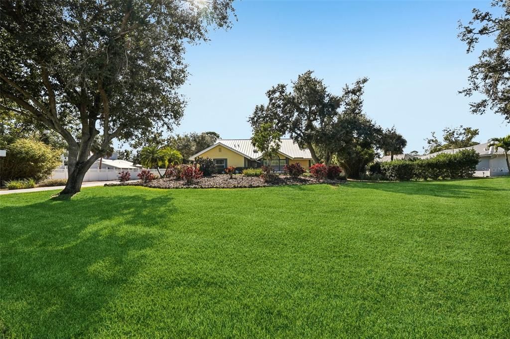 На продажу: $724,500 (3 спален, 2 ванн, 2214 Квадратных фут)