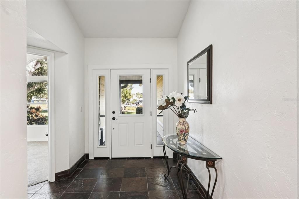 На продажу: $724,500 (3 спален, 2 ванн, 2214 Квадратных фут)