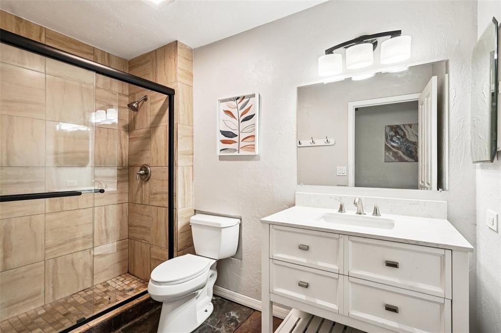 На продажу: $724,500 (3 спален, 2 ванн, 2214 Квадратных фут)