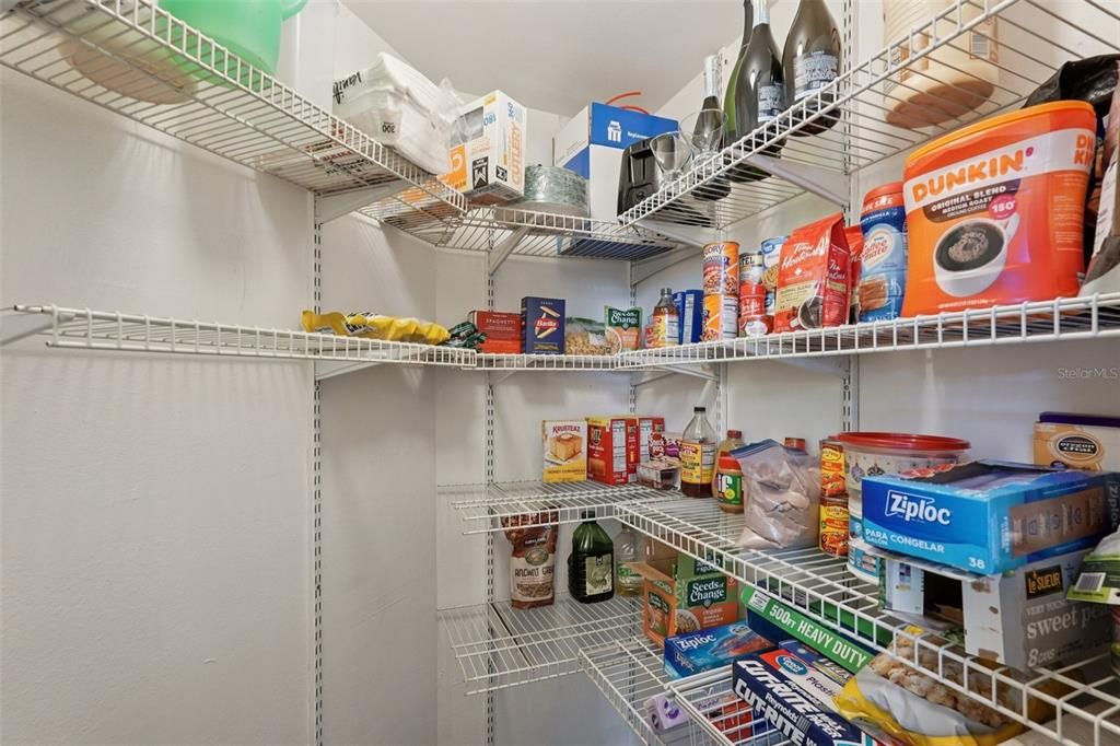 For Sale: $724,500 (3 beds, 2 baths, 2214 Square Feet)