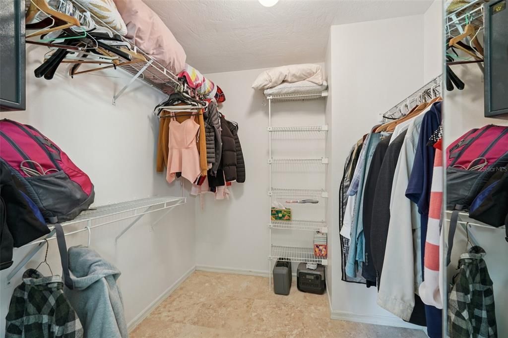 For Sale: $724,500 (3 beds, 2 baths, 2214 Square Feet)